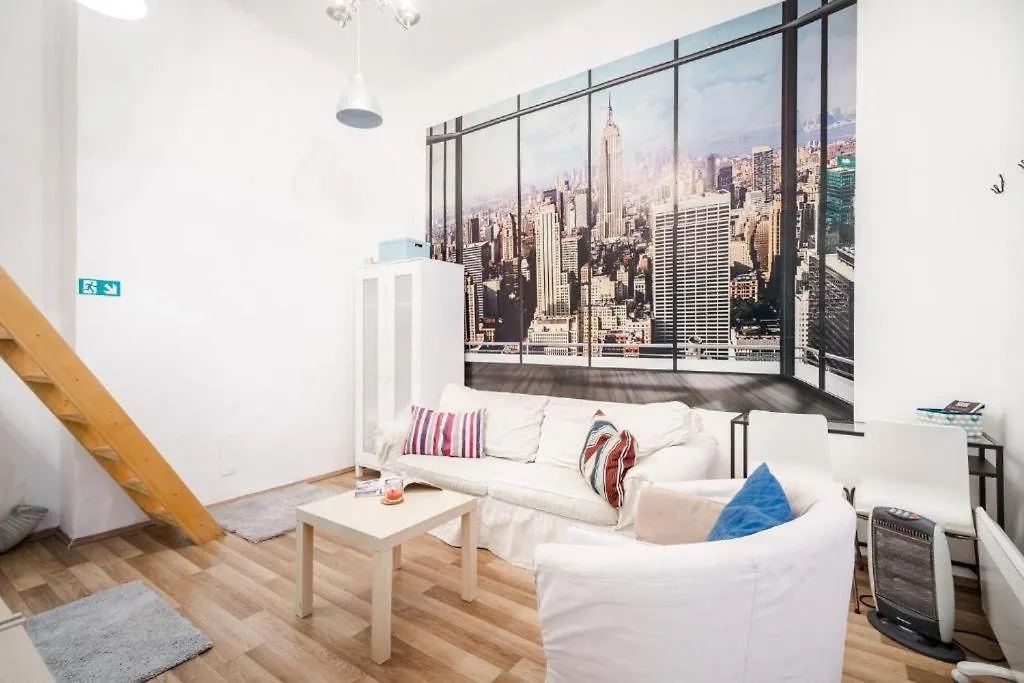 Colorwave Studio Home Budapest Apartment