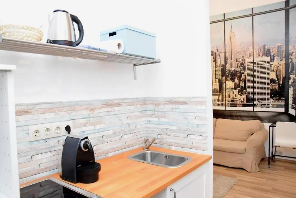Colorwave Studio Home Budapest Apartment
