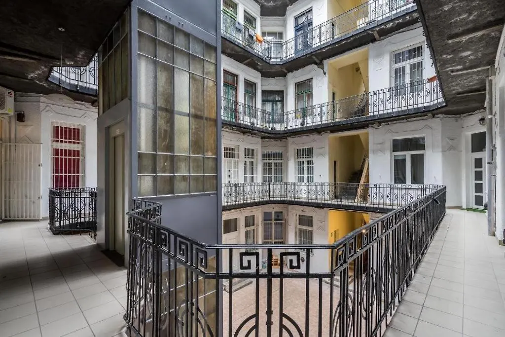Apartment Colorwave Studio Home Budapest